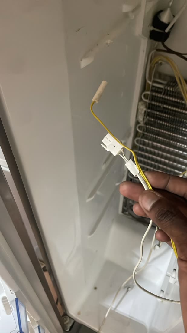 Diagnostic check inside a freezer cavity