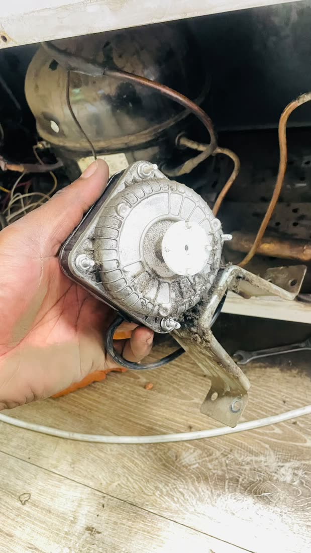 Fan motor removed for inspection